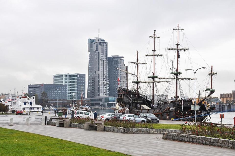 Faltom 7 Centrum Abrahama Gdynia